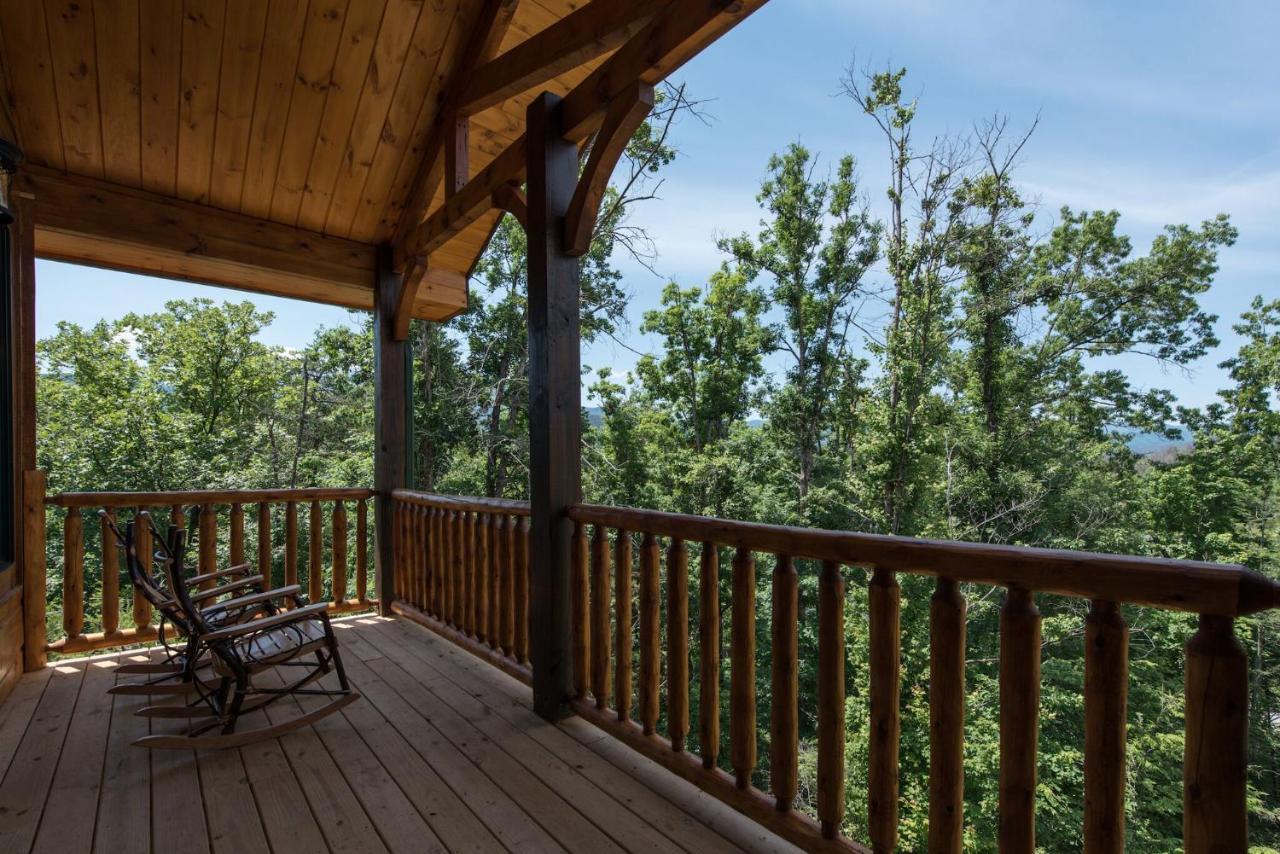 Вилла Smoky Haven Гатлинбург Экстерьер фото